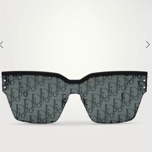 DIOR • DiorClub M4U Sunglasses • Black / Smoke Mirror